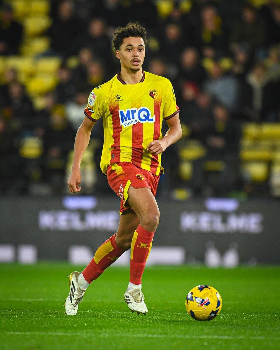 官方：曼城从沃特福德召回外租中卫阿莱恩