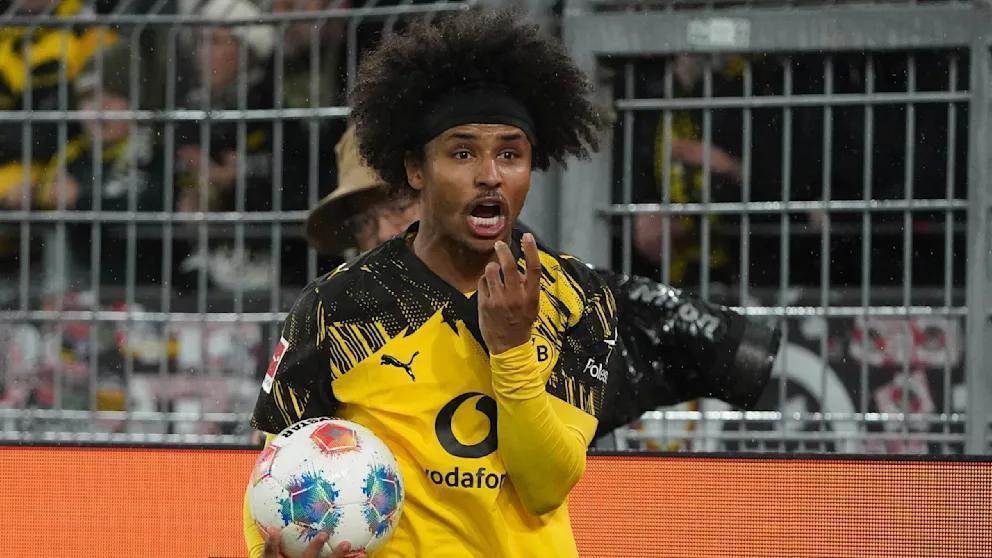 英媒：多特打算冬窗卖阿德耶米，曼联枪手巴萨均有意