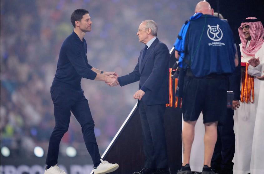 TA谈阿隆索下课：年轻教练的共同败因在于过于坚持己见