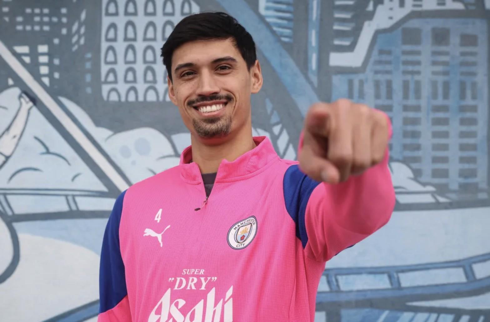 赖因德斯：我青训时曾在超市工作；我们对追上阿森纳有信心