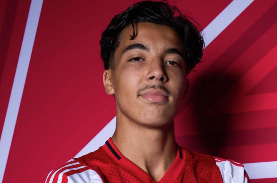 阿斯：皇马看上阿贾克斯19岁中场布尼达，可能在今夏展开行动