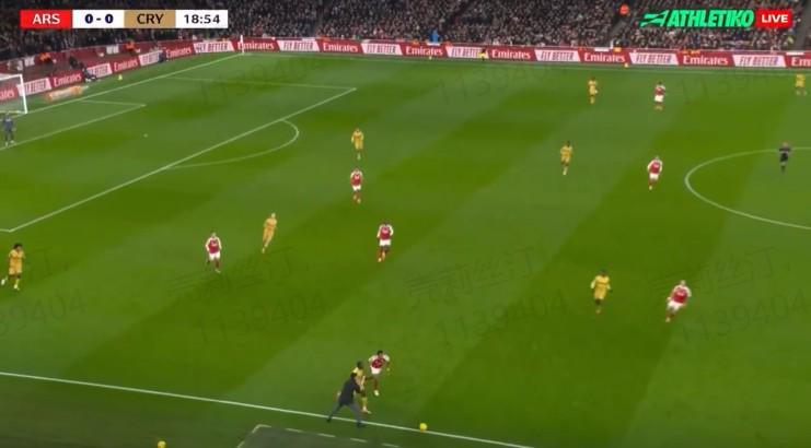 阿尔特塔总是在边线指挥？巴特：要是我就从他头上扔界外球